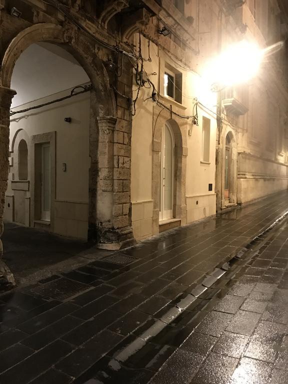 Le Stanze Di Carlo Apartamento Syracuse Exterior foto