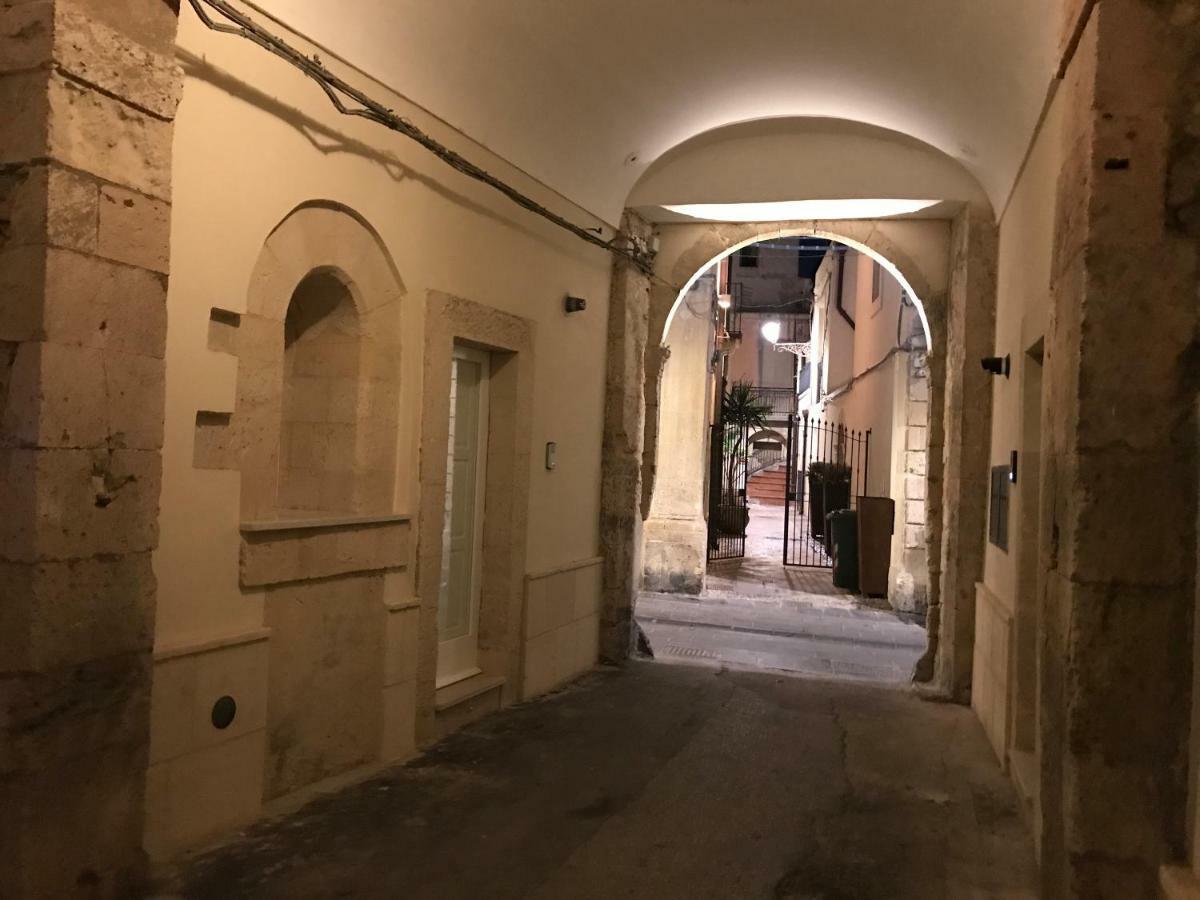 Le Stanze Di Carlo Apartamento Syracuse Exterior foto